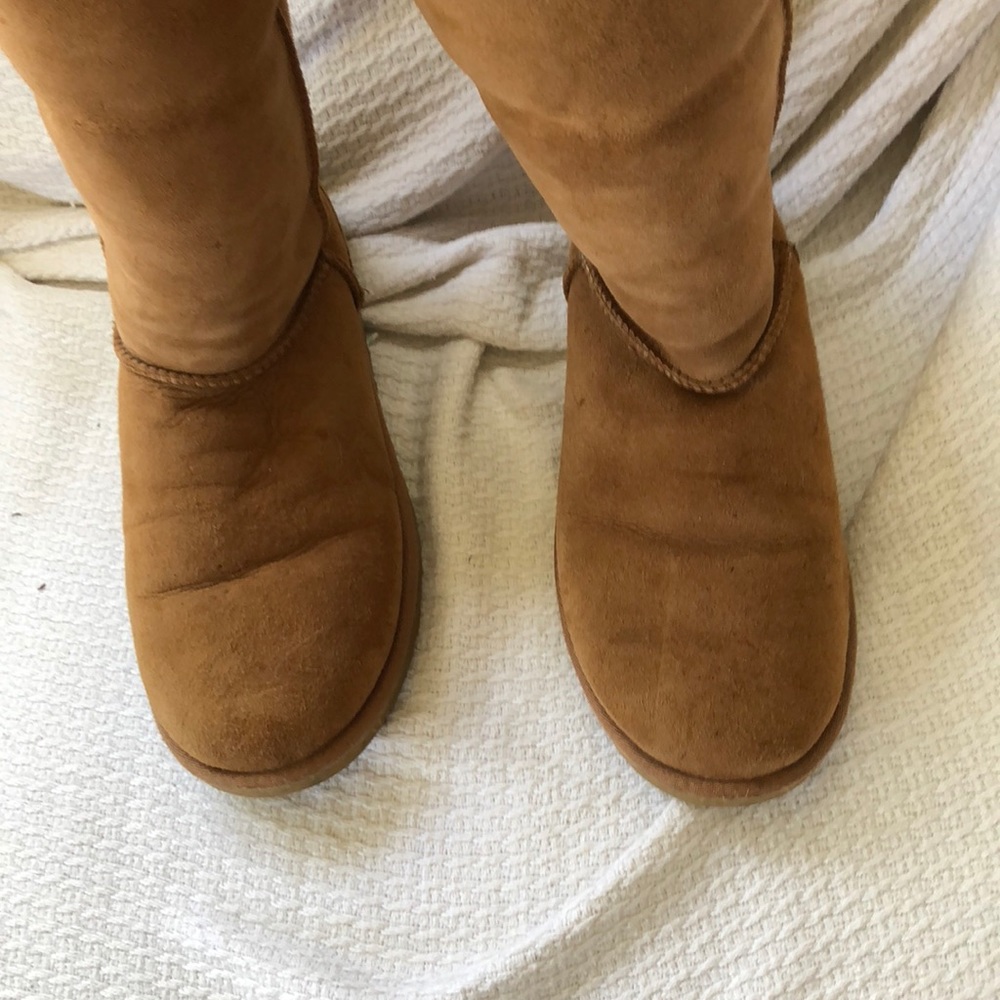 Classic Uggs - image 3